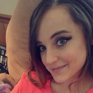 Meet your Posher, Tosha